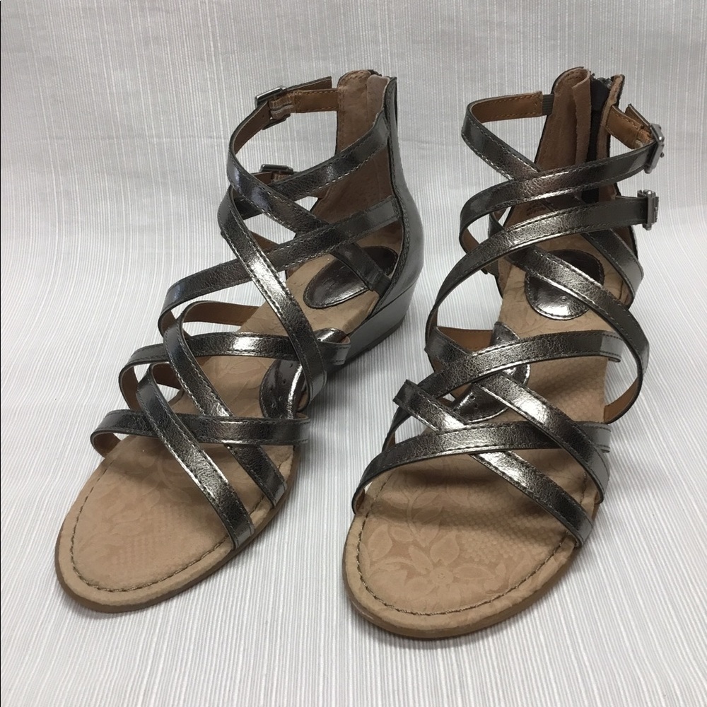 b.o.c. New Silver/Grayish Low Wedges